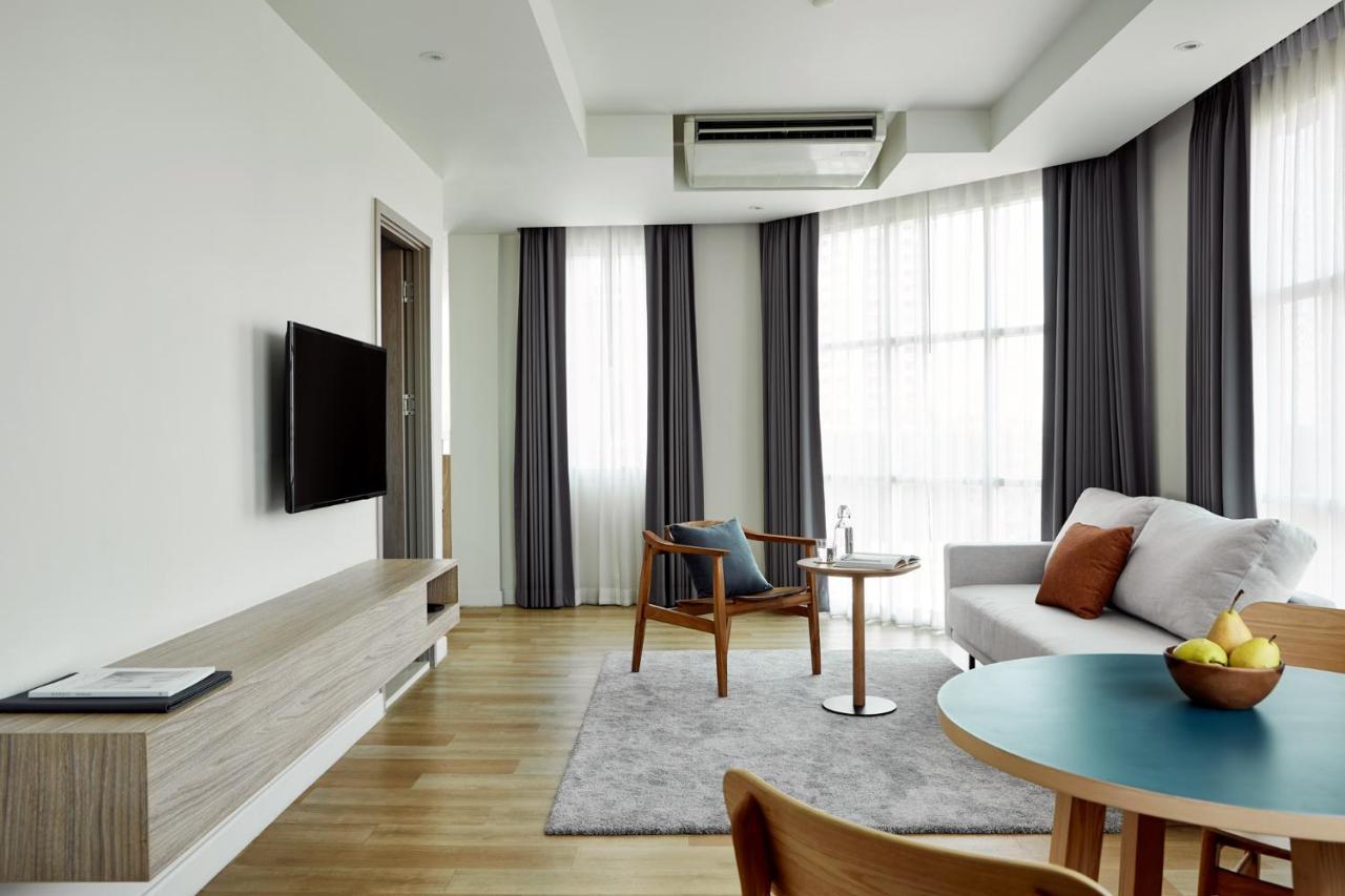 Casa 17 Hotel Bangkok Exterior photo